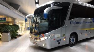 Locação van e ônibus. Temos Microônibus tambem